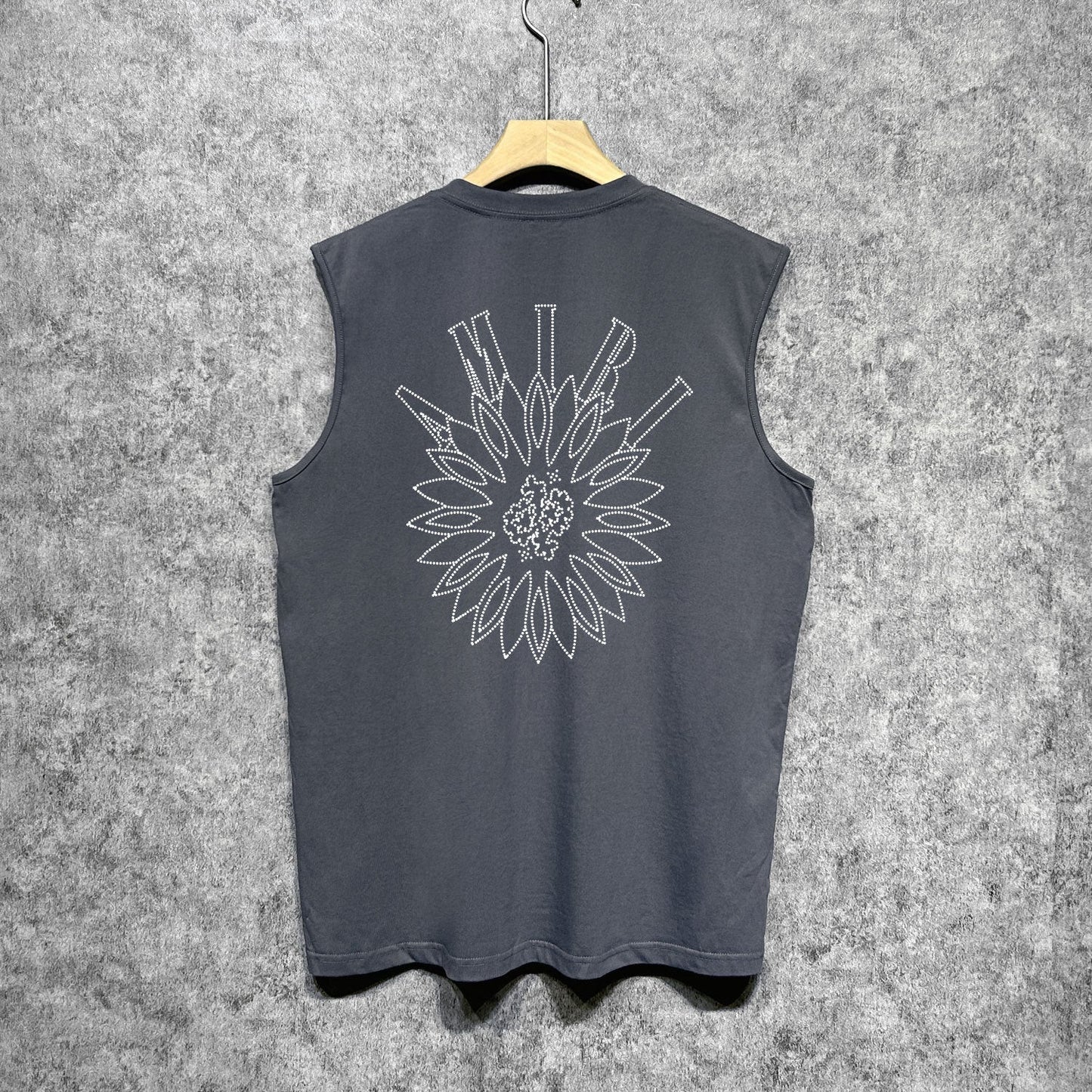 Amiri tank top dotted lotus printing
