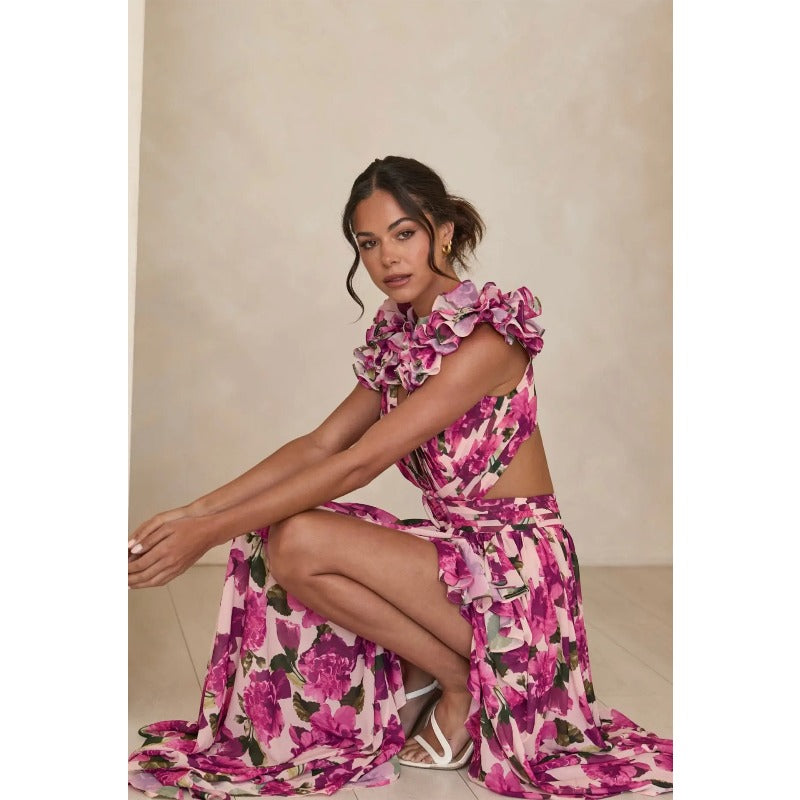 Women's dress - amazon us & europe style - instagrammable vacation maxi dress - cutout, slim fit, deep v neck, ruffle trim, floral print, open back dress