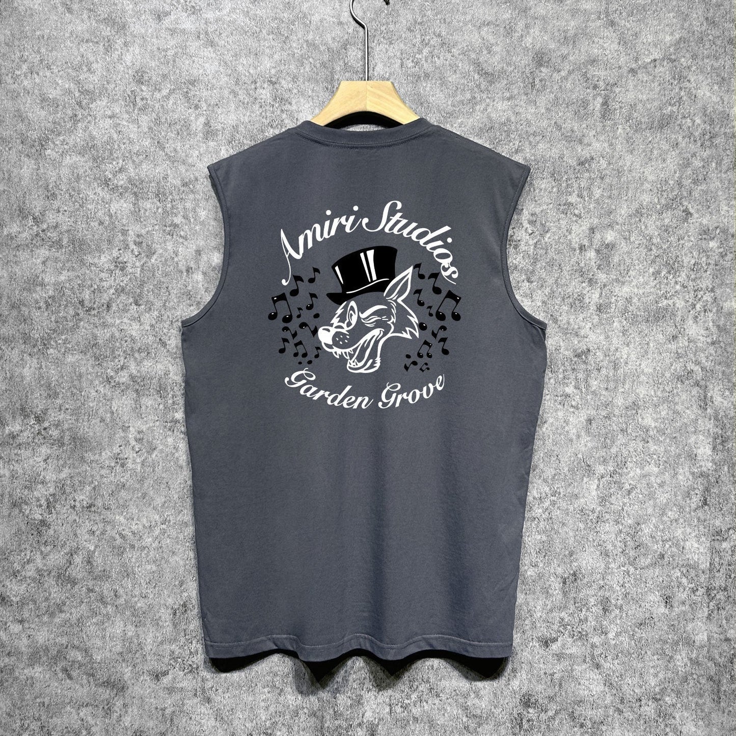 Amiri tank top hat big gray wolf printing