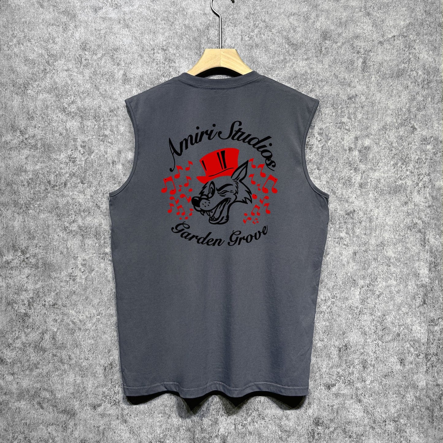 Amiri tank top hat big gray wolf printing