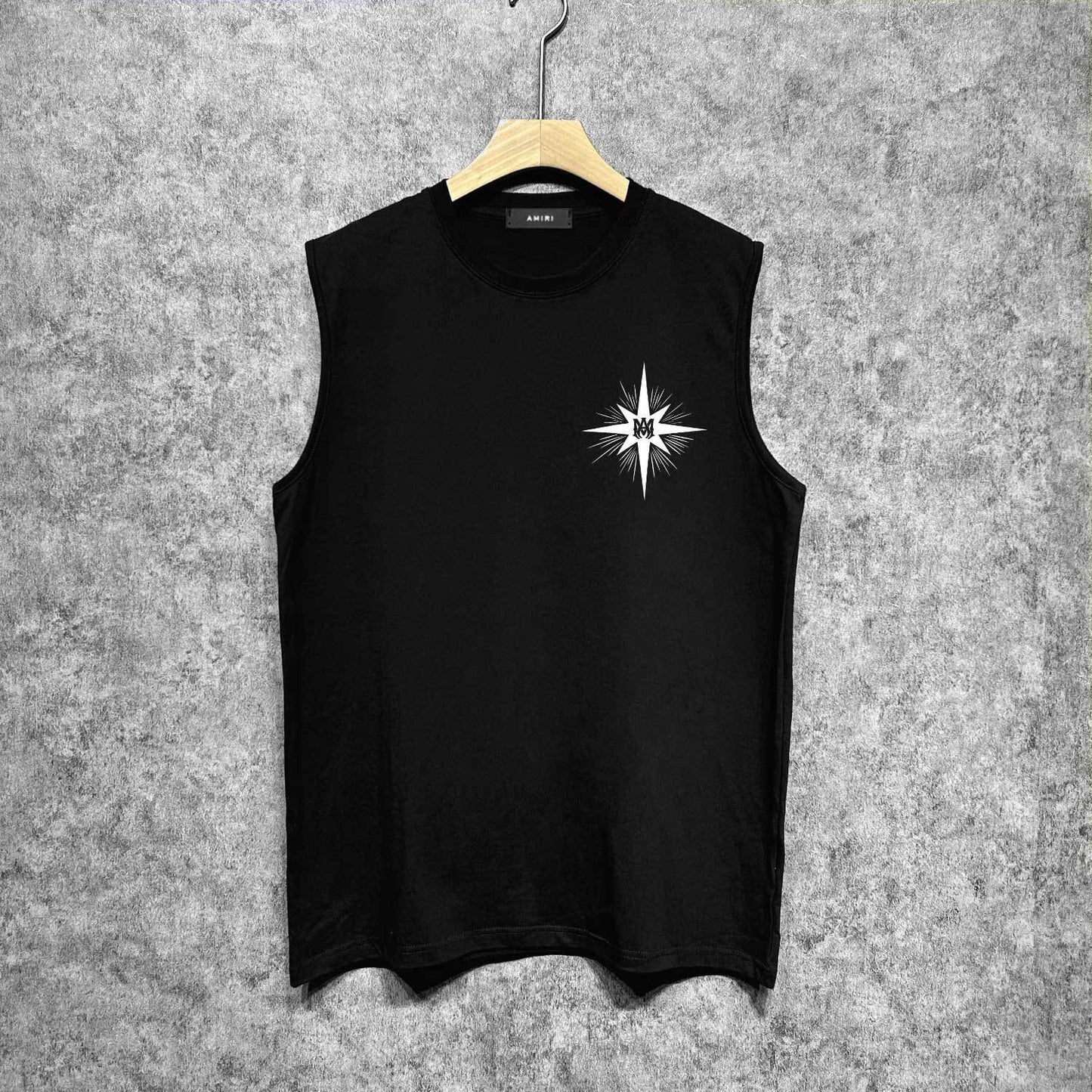 Amiri tank top star shield print