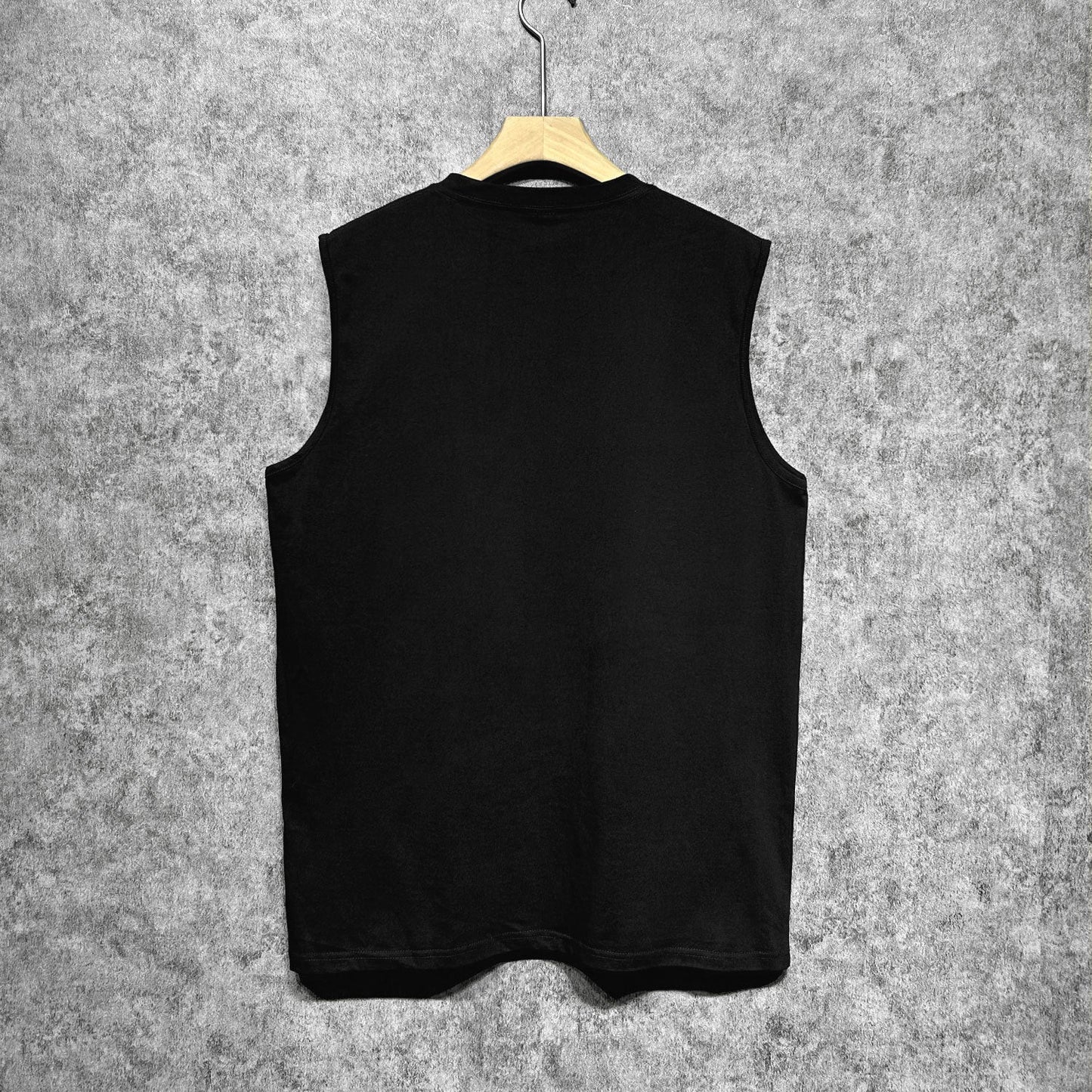 Amiri tank top dubai printing