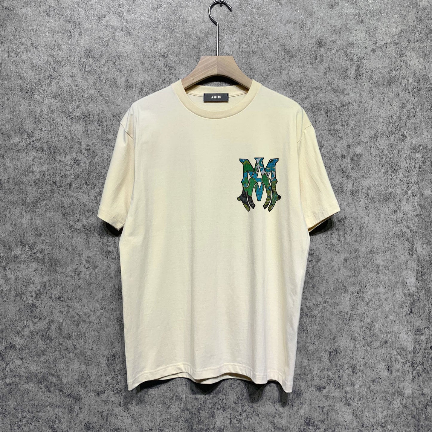 Amiri t shirts camouflage letterprinting short sleeves