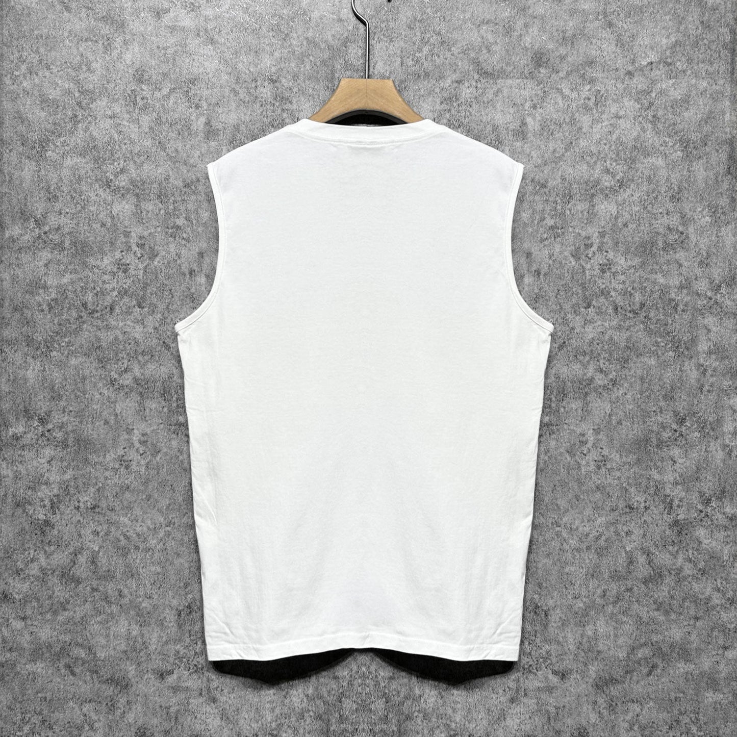 Amiri tank top with vine and man text printing